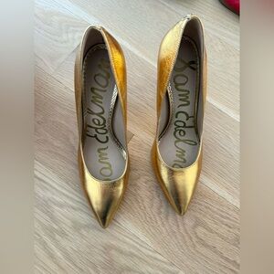 Sam Edelman Metallic Gold Heels